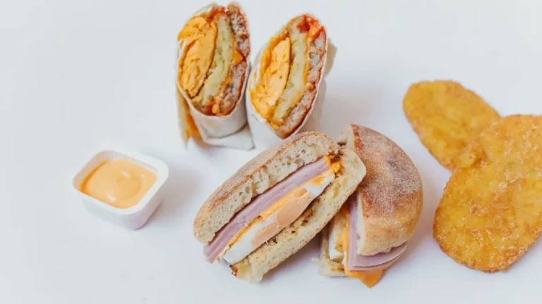 Jack in the box breakfast hours