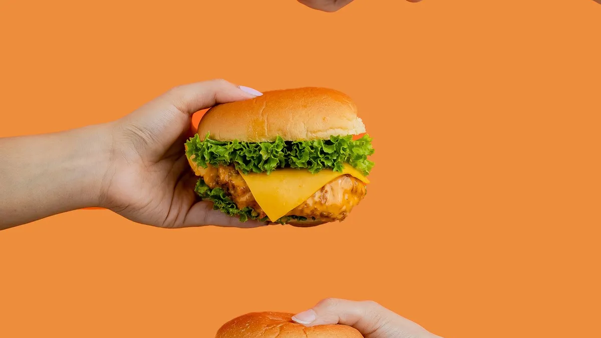 Whataburger breakfast hours
